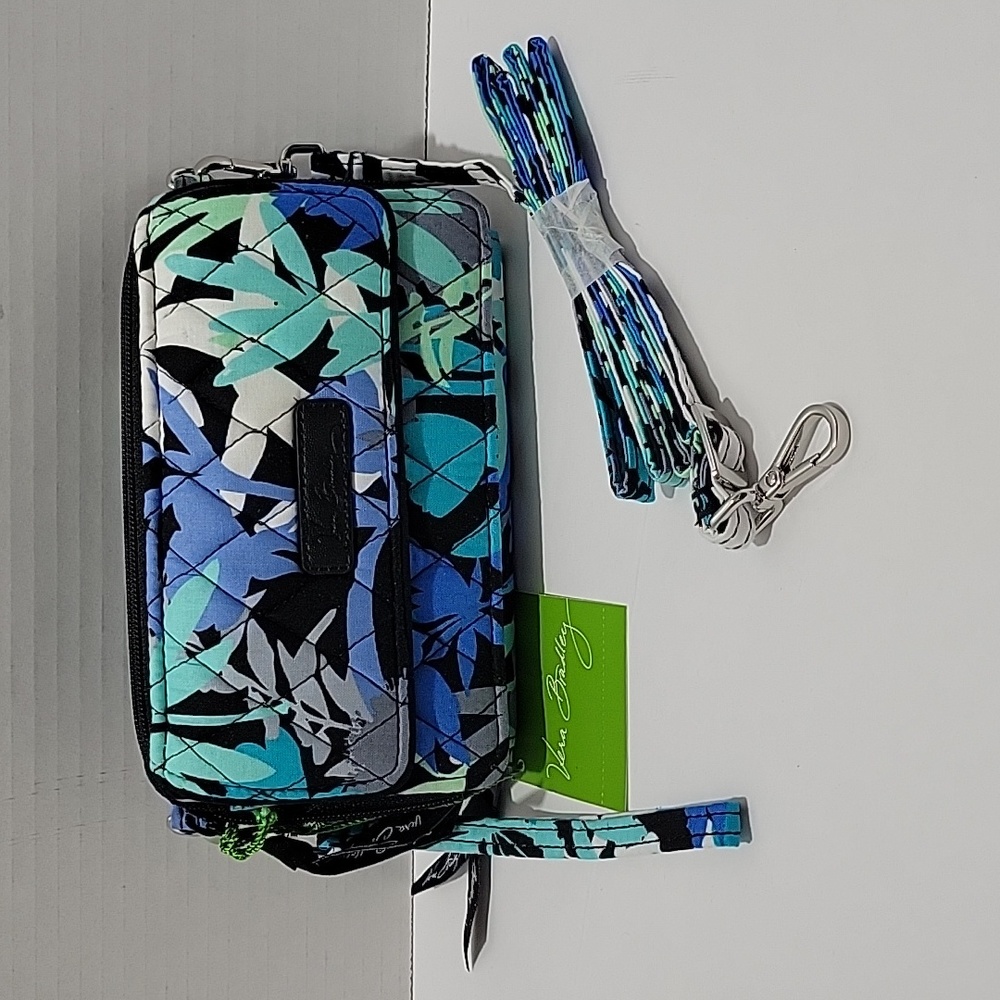 Vera Bradley all in one crossbody nwt Camofloral